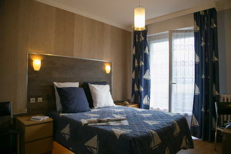 Breizh Hotel Crach Екстериор снимка