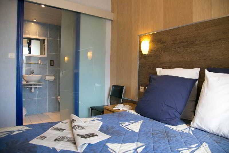 Breizh Hotel Crach Екстериор снимка